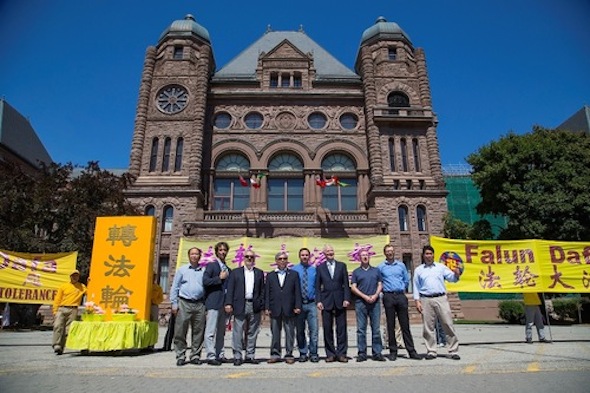 Government officials come out to show support: Con Di Nino (former Canadian Senator, 3rd from left), Thanh Hai Ngo (Canadian Senator, 4th from left), John Parker (Toronto City Councilor, 5th from left), Benjamin Dicher (Toronto City Councilor candidate, 6th from left), Jeff Billard (Toronto City Councilor candidate, 3rd from right), and Matthew Crack (Toronto City Councilor candidate, 2nd from right)