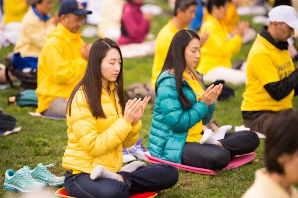 Persecution Of Falun Gong Continues Into 2015 Friends Of Falun Gong   PHOTO12 676x4501 1024x682 